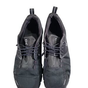 On Cloud 5 sneakers BlACK colorway men's size 11.5